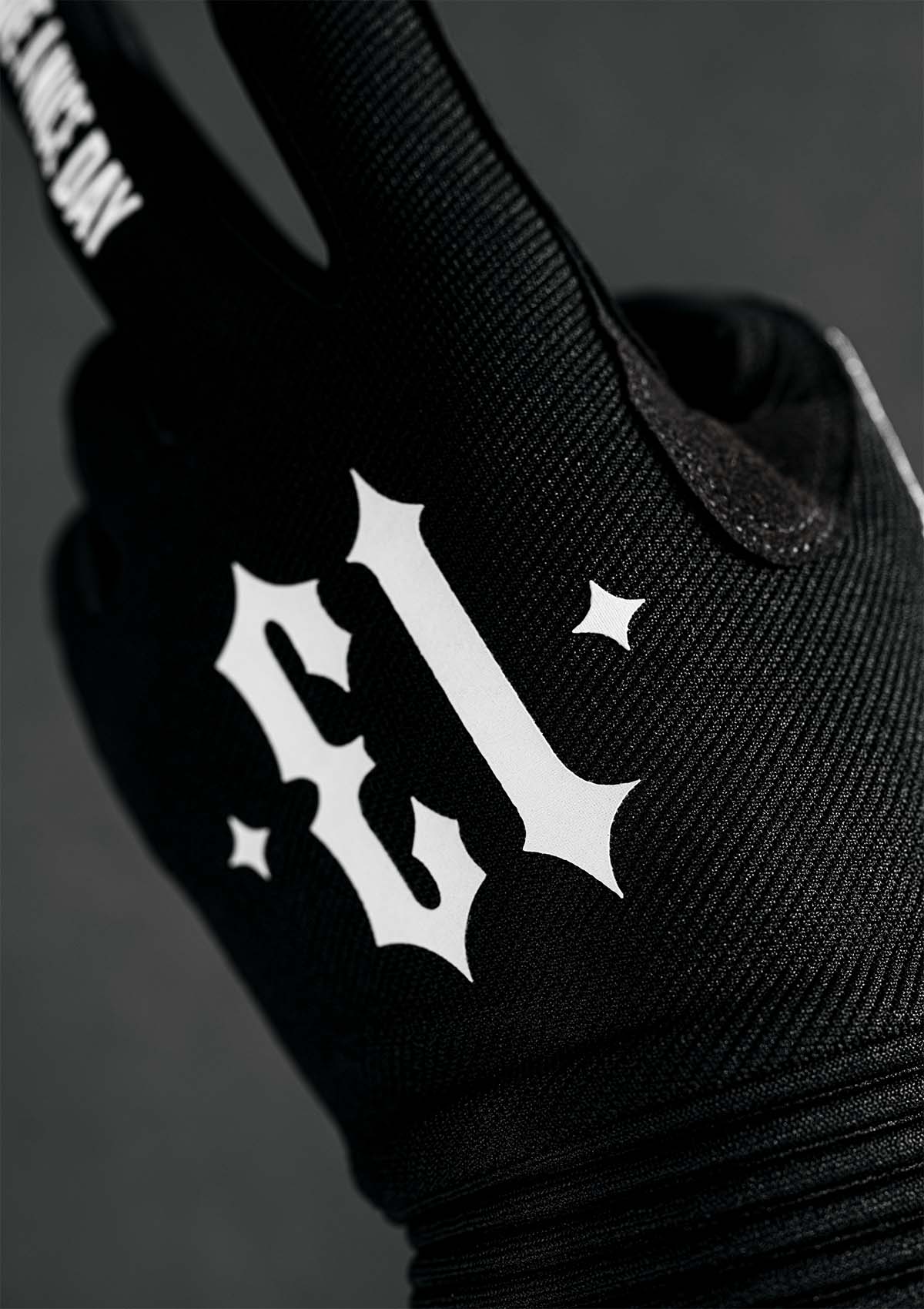 Glove MF Mayhem S/W - Image 3