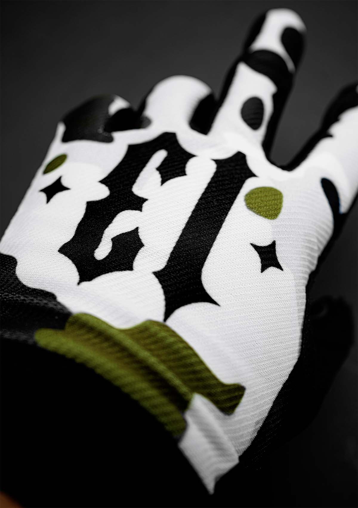 Glove Camo WF/C - Image 3